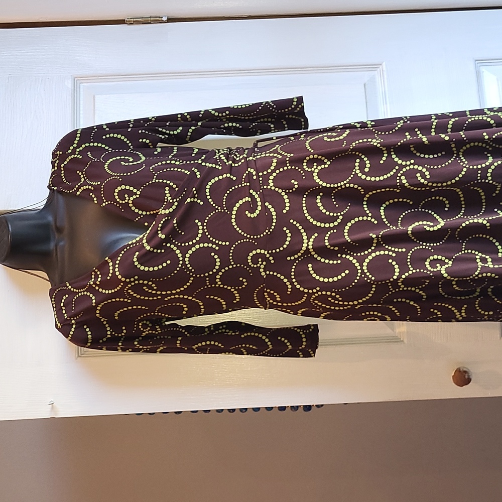 Wrap Dress in Front and Back. Green and Brown Size 12